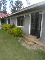 Eddys Resort