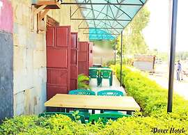 Dover Hotel Bondo