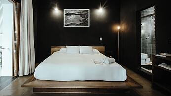 Hotel Sin Nombre