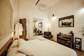 Hotel Sin Nombre