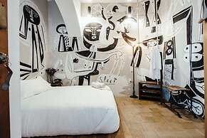 Hotel Sin Nombre