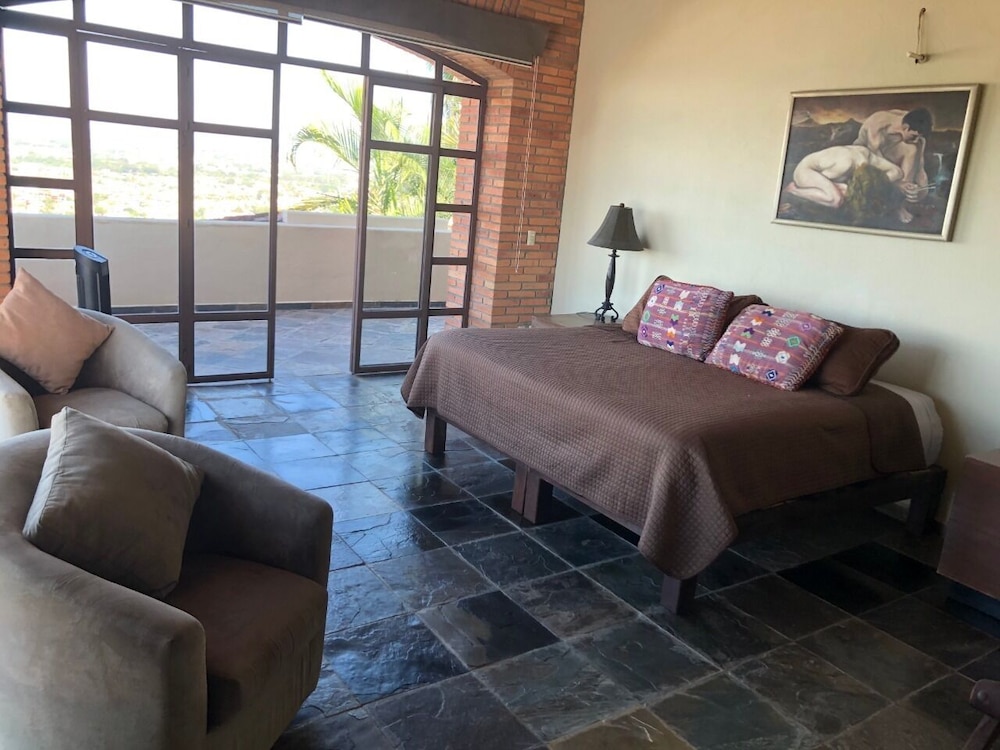 Artes Bed & Breakfast