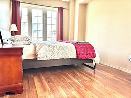 Room around York University Subway