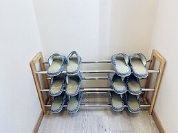 Hanazonominami Apartment 201