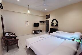 Sabak Awor Resort