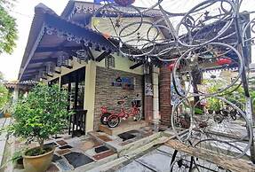 Sabak Awor Resort