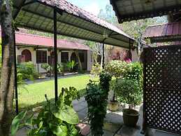Sabak Awor Resort