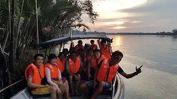 Sabak Awor Resort