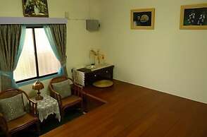 Moon Lake House Inn