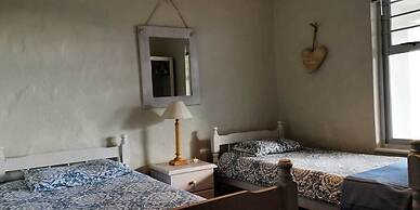 Hermanus Beach Cottage 1