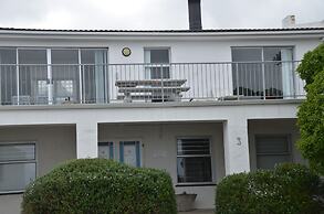 Hermanus Beach Cottage 1