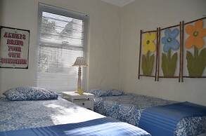 Hermanus Beach Cottage 1