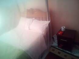Famouse Guest House