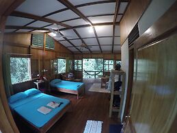 Cabañas Bajo Bosque Drake