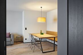 W52 Apartments