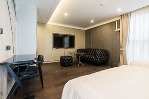 The May Hotel