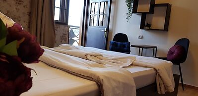 Envoy Hostel