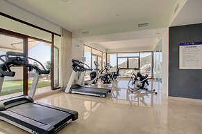 Modern Two Bedroom Villa With Indoor Pool & Spa