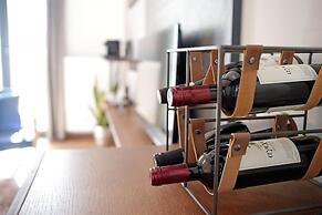 Tom's Bachelor Pad