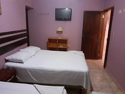 Hotel Emporio Maya