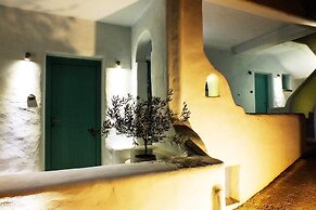 Finikas Hotel