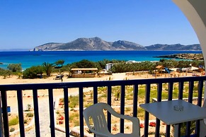 Finikas Hotel