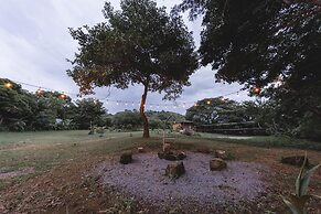 Calalas Lodge