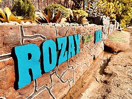 Rozay Travellers Inn