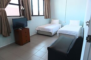 Labis Sunrise Farm Stay
