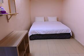 Labis Sunrise Farm Stay