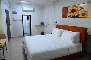 Labis Sunrise Farm Stay