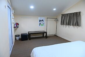 Labis Sunrise Farm Stay