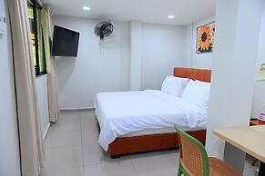 Labis Sunrise Farm Stay