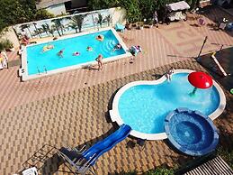 Hotel H2O