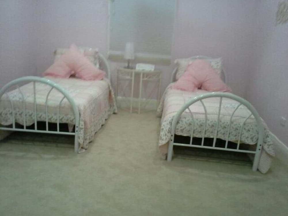 Langley Cottage B & B