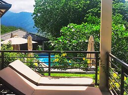 Ranis Lodge
