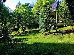 Ranis Lodge