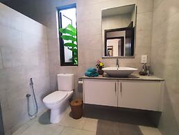 Ranis Lodge
