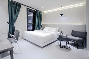 Hotel The Castle Jamsil