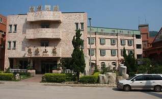 Long Fu Hotel