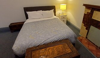Bristol Hill Motor Inn