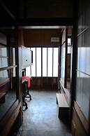 Nishioji Kado