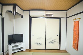 Nishioji Fukuro