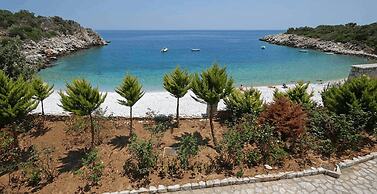 Lalloudes Mani Hotel