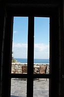 Lalloudes Mani Hotel