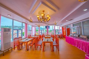True Treasure Hotel