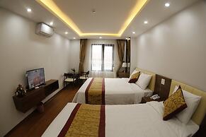 Bao Ngoc Diamond Hotel