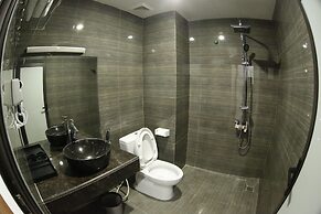 Bao Ngoc Diamond Hotel