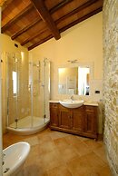 Nest in Chianti