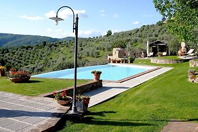 Nest in Chianti